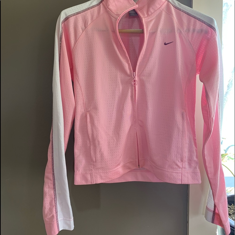 Nike zip-up size Small like new no flaws